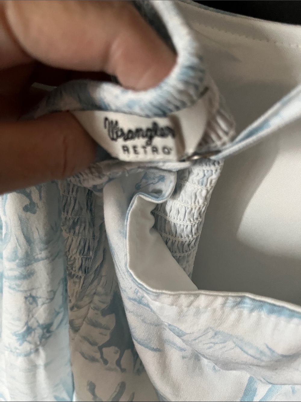 Wrangler White Dress with Light Blue Western Motif - Picture 6 of 7